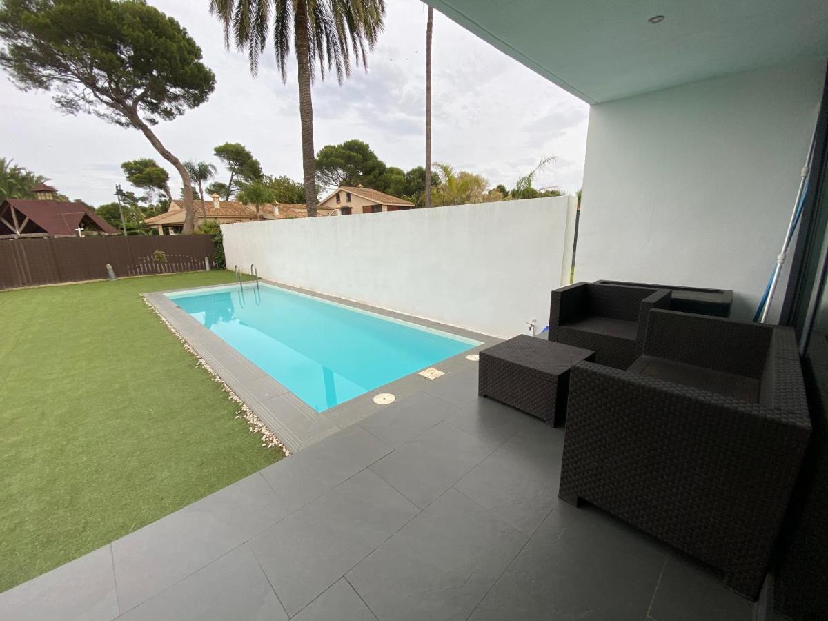 Modern Villa With Private Pool/ 400M To The Beach Grao de Castellon Exterior photo